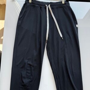 Vuori Performance Joggers